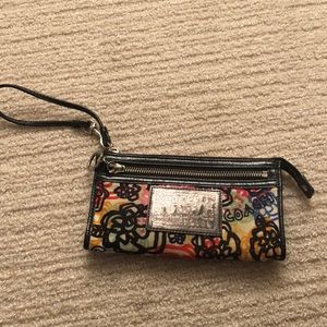 Coach Poppy wristlet